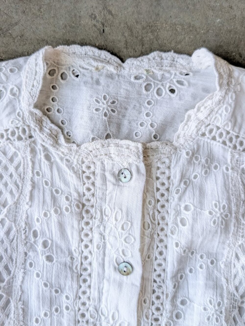 Sundance Coastal Boho White Eyelet Long Sleeve Blouse - Picture 4 of 6